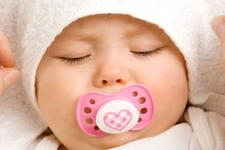 Bebeklerde Göz Enfeksiyonu Belirtileri ve Tedavisi